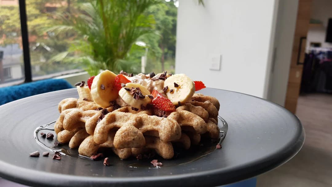 Waffles Belgas Veganos: Receta saludable para un desayuno lleno de bienestar