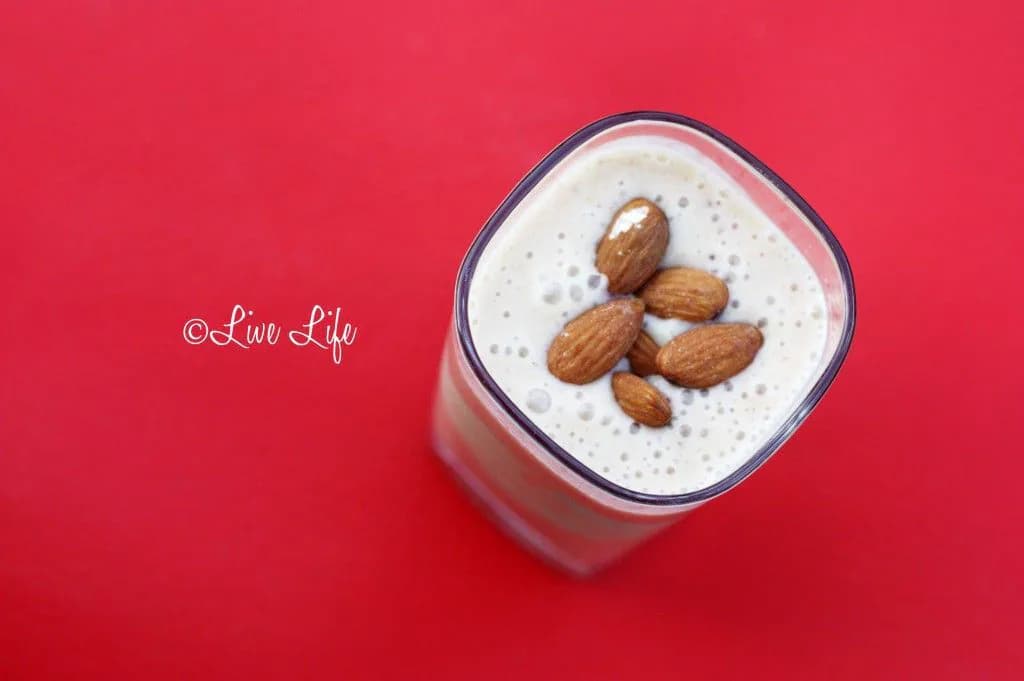 Almond Banana Smoothie – Receta Saludable para tu Bienestar y Nutrición